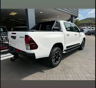 Toyota Hilux Legend 50