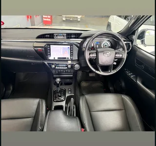 Toyota Hilux Legend 50