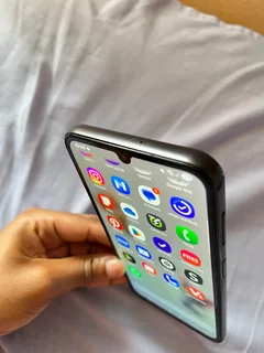 FOR SALE: Samsung Galaxy A24 – 4G | 128GB | Black | Excellent Condition