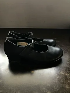 Tap shoes