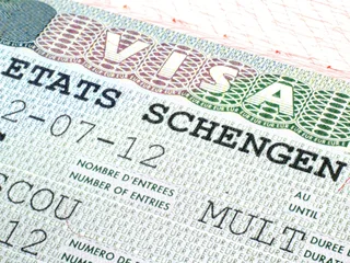 Looking for fast, reliable support with important documents in Europe, South Africa?