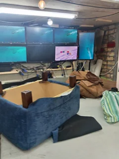  Workshop (Garage) Space Available for Rent – Soneike (Upmarket Area)