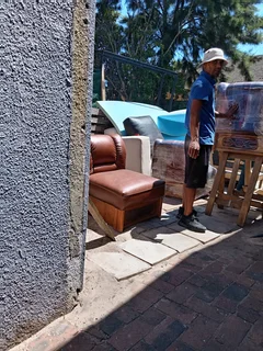  Workshop (Garage) Space Available for Rent – Soneike (Upmarket Area)