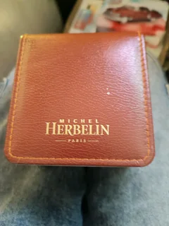 Michelle Herbelin mens watch