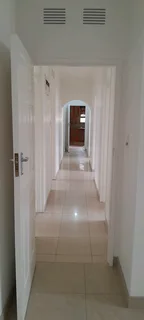 Are you looking for gud paints call as today