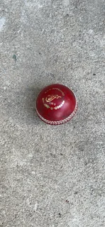 R600. Kookaburra cricket bag including leg bads