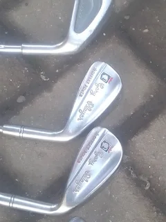 golf clubs