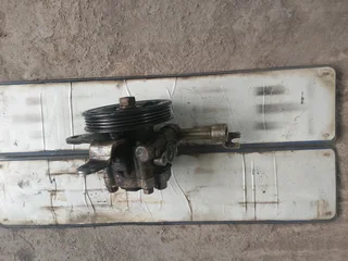 Nissan Navara Engine Parts, Injectors, diesel pump, camshaft, block with posting, crankshaft