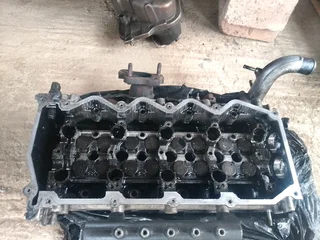 Nissan Navara Engine Parts, Injectors, diesel pump, camshaft, block with posting, crankshaft