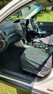 2010 Subaru Forester SUV, 4x4