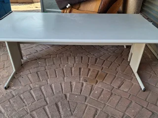 Desk - Ad posted by Adele s