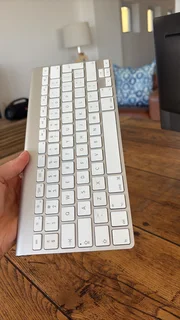 Apple Wireless Keyboard (Almost New) – Hardly Used
