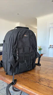 Lowepro Professional Camera Backpack – Excellent Condition