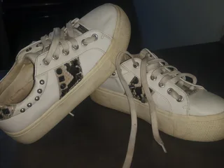 Shoes - Ad posted by Hannah Peters