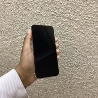 iphone 11 (64 GB)