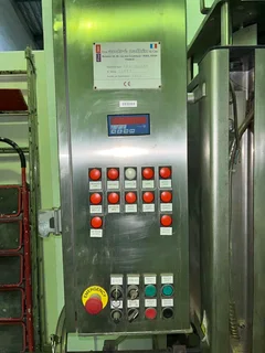 Capping machine