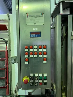 Capping machine