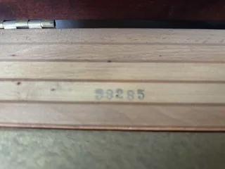 Rippen Upright Piano – Mahogany Finish