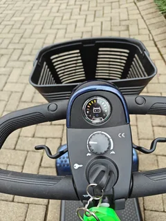 Go-Go Elite Traveller LX Mobility Scooter – Standard Model