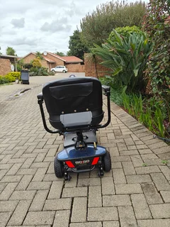 Go-Go Elite Traveller LX Mobility Scooter – Standard Model