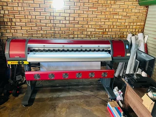 Titan Jet Eco Solvent Printer