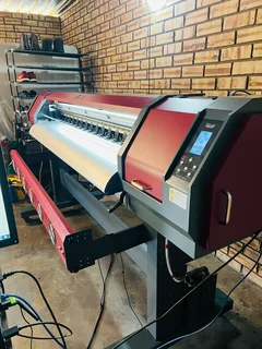 Titan Jet Eco Solvent Printer