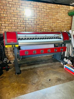 Titan Jet Eco Solvent Printer