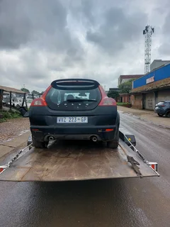 VOLVO C30 2009 MODEL CAR PARTS AVAILABLE CALL / APP 072 9566120