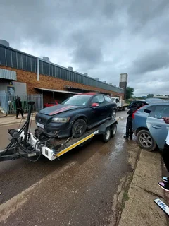 VOLVO C30 2009 MODEL CAR PARTS AVAILABLE CALL / APP 072 9566120