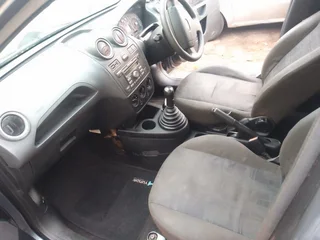 2007 Ford Fiesta