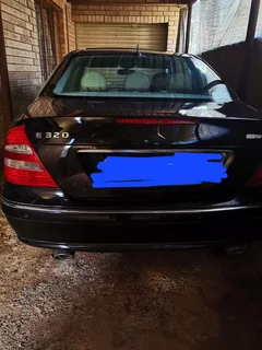 2002 Mercedes-Benz {model}