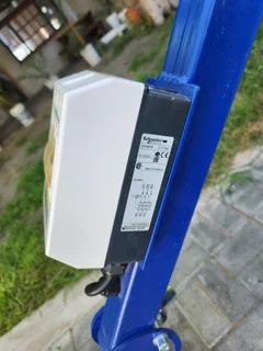 Single head floor grinder