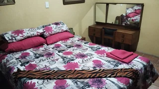 Stunning room available for rent in Mosely Park