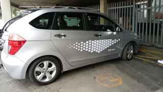 R59000.00 Selling my Honda fr-v automatic