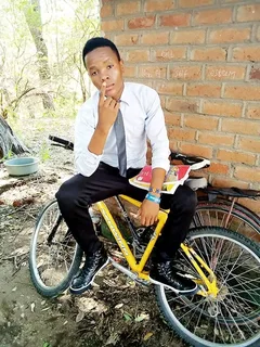 Gardening,cleaning,waiter and runner as table cleaner