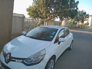 Renault Clio turbo blaze