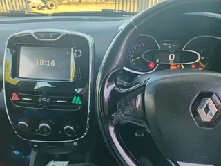 Renault Clio turbo blaze