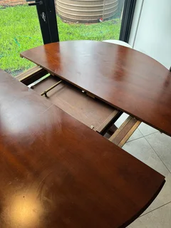 Beautiful Solid Hardwood Extendable Dining Table