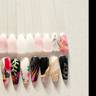 Nail and beauty course
