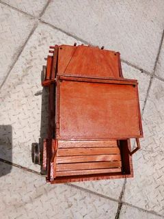 Am selling this toy in better price it&#39;s hand made, 1500