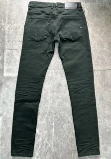 Julie  clothing Fashions based in Pretoria out of Pretoria  we send via courier  or paxi