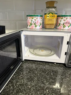 Hisense Microwave