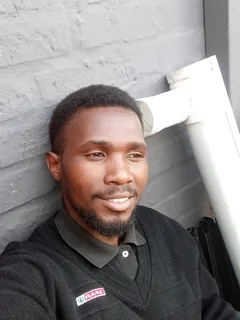 Assistant chef available