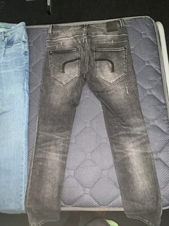 Second- hand Relay Jeans