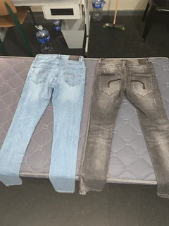 Second- hand Relay Jeans