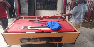 Pool tables Recovering cloth and Repair services