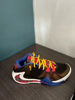 Nike Zoom Freak 1 “Employee of the Month” – Excellent Condition &#43; Extra Laces