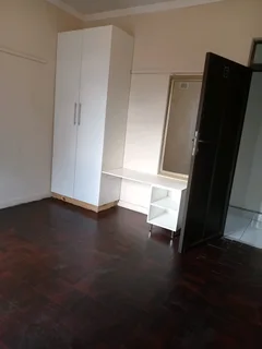 Rooms for renting in Springfield Quarry road Durban