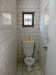 Rooms for renting in Springfield Quarry road Durban