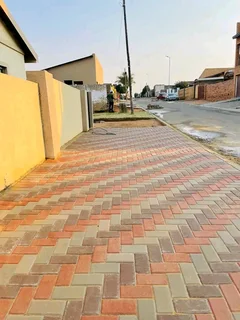 WE DO ALL TYPES OF PAVING INSTALLATIONS